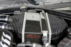 BMW F82 M4 von Perl Carbon und Design