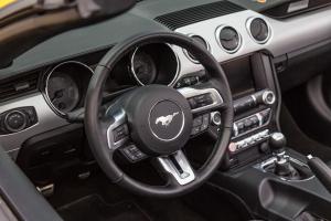 2018er Ford Mustang Cabrio von Peicher Performance