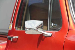Chevrolet C10 Cheyenne Stepside weinrot