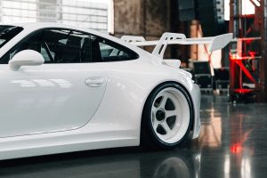 Indecent Vehicles 020 Porsche 911 Carrera Coupé 991 Tuning Widebody Karosseriekit Felgen Fahrwerk Bremsen Motor Innenraum-Veredelung Ultrace 2026 Düsseldorf Sportwagen