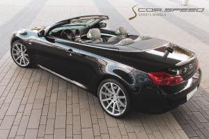 Infiniti G37 Cabrio mit Deville-Rädern