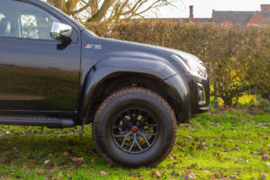 Isuzu D-Max Arctic Trucks AT35 Neuheit Pick-up Großbritannien