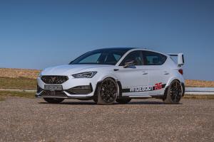 JE DESIGN Cupra Leon KL Hatchback WIDEBODY RS Karosseriekit Felgen Fahrwerk 