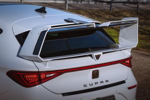 JE DESIGN Cupra Leon KL Hatchback WIDEBODY RS Karosseriekit Felgen Fahrwerk 