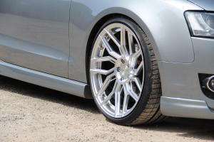 JMS Fahrzeugteile Audi A5 3.2 FSI 8T Tuning Barracuda Racing Wheels Dragoon Felgen Tieferlegung Racelook-Bodykit Abgasanlage