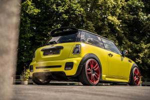 JMS Fahrzeugteile Mini John Cooper Works R56 Barracuda Shoxx Felgen Leistungssteigerung Abgasanlage Gewindefahrwerk Tieferlegung Innenraum Veredelung Hot Hatch Pocket Rocket