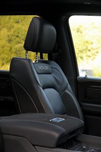 KW Auto Ram 1500 RHO US-Car Pick-up Truck Hochleistungs-Version Test Hurricane Biturbo Reihensechszylinder