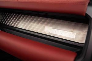 Land Rover Defender Valiance Convertible (Basis Land Rover Defender 90)