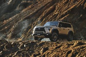 Lexus GX 550 Overtrail JAOS Version Tuning Offroad-Karosserie-Anbauteile Felgen Reifen Fahrwerk Höherlegung Showcar Tokyo Auto Salon