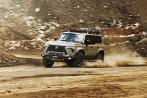 Lexus GX 550 Overtrail JAOS Version Tuning Offroad-Karosserie-Anbauteile Felgen Reifen Fahrwerk Höherlegung Showcar Tokyo Auto Salon