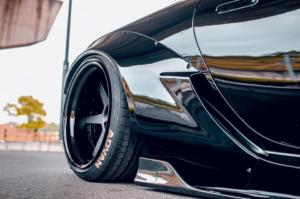 Lexus LC500 von Liberty Walk