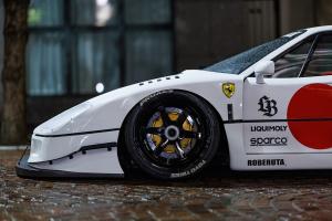 Liberty Walk LB-Works Tuning Ferrari F40 Widebody Karosseriekit Felgen Airride Luftfahrwerk Innenraum-Veredelung Mittelmotor Supersportwagen