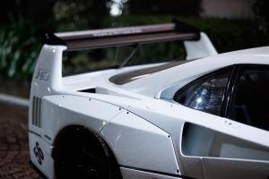 Liberty Walk LB-Works Tuning Ferrari F40 Widebody Karosseriekit Felgen Airride Luftfahrwerk Innenraum-Veredelung Mittelmotor Supersportwagen
