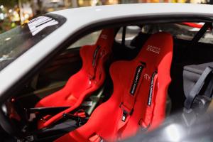 Liberty Walk LB-Works Tuning Ferrari F40 Widebody Karosseriekit Felgen Airride Luftfahrwerk Innenraum-Veredelung Mittelmotor Supersportwagen