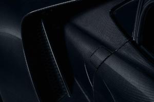 Neuheit Ford GT Liquid Carbon