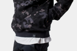 Lorinser x ARTHELPS Modekollektion Charity UN/HIDE Hoodie