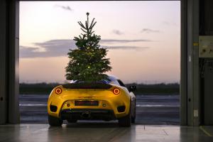 Lotus Evora GT410 Sportcoupé Weihnachten Christmas Neujahr Festtage Drift Hethal Werksgelände