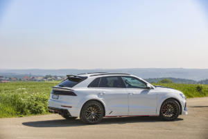 Lumma CLR 8S Audi Q8 SUV Coupé Bodykit Felge CLR 22 LX