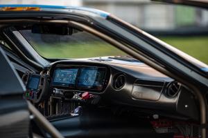 Lynx-Motors-Ford-GT1-Gulf-Mittelmotor-Sportwagen-Rennwagen-Kleinserie-Strassenzulassung-US-Car-Biturbo-V8-Neuheit-10