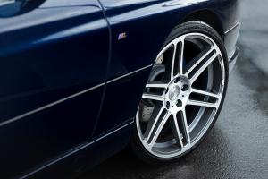 MANHART Classic Cars MH8 5.0 V8 Limited 01/05 BMW E31 8er Motortausch Leistungssteigerung Abgasanlage Felgen Bremsen-Upgrade Fahrwerk Karosserie-Anpassung Innenraum-Veredelung