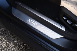 MANHART automotive MH7 700 Tuning Leistungssteigerung Abgasanlage Schmiedefelgen Tieferlegung Karosserieteile Dekorsatz Leder Innenausstattung Luxuslimousine Topmodell V12 BMW G12 M760Li