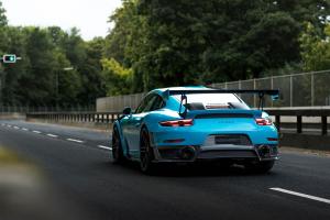 MANHART TR 700 II (Basis Porsche 911 GT2 RS)