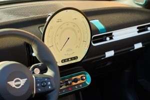 MINi John Cooper Works Cabrio Super Special 001 Unikat Einzelstück One-off Neuheit USA Custom-Lackierung Felgen Innenraum-Individualisierung