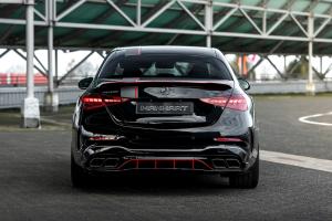 Manhart CRE 700 Mercedes-AMG C 63 E Performance W206 Tuning Leistungstseigerung Downpipes Dekorsatz Folierung Black-out Topmodell Plug-in-Hybrid