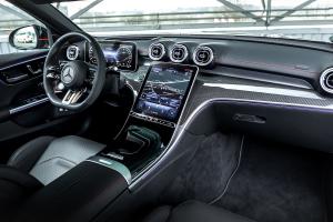 Manhart CRE 700 Mercedes-AMG C 63 E Performance W206 Tuning Leistungstseigerung Downpipes Dekorsatz Folierung Black-out Topmodell Plug-in-Hybrid