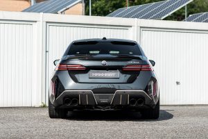 Manhart Performance MH5 900E Tuning BMW G90 M5 Limousine Leistungssteigerung Abgasanlage Felgen Bodykit Tieferlegung Fahrwerk Innenraum-Veredelung