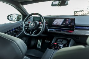 Manhart Performance MH5 900E Tuning BMW G90 M5 Limousine Leistungssteigerung Abgasanlage Felgen Bodykit Tieferlegung Fahrwerk Innenraum-Veredelung