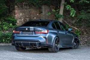 Manhart Performance MH3 GTR Tuning Leistungsteigerung Abgasanlage Tieferlegung Felgen Folierung Carbon-Karosserieteile Carbon-Sitze