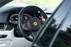 Manhart Performance MHX6 700 WB Gold Edition 01/01 Widebody Karosseriekit Tuning Forged Carbon Felgen Tieferlegung Leistungssteigerung Abgasanlage BMW F96 X6 M