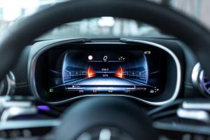 Manhart-Performance-SL700-R