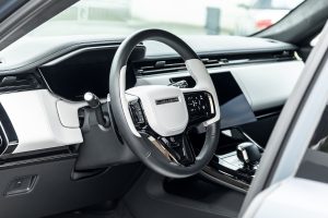 MANHART SV 800 Tuning Range Rover Sport SV Topmodell SUV Tuning Leistungssteigerung Abgasanlage Fahrwerk Tieferlegung Felgen Dekorsatz