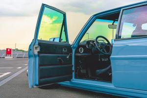 Mercedes-Benz W108 Chinablau