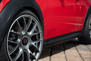 Maxi-Tuner.com MTC140 MINI Cooper R56 Leistungssteigerung Gewindefahrwerk Abgasanlage Felgen Karosserieteile Datendisplay