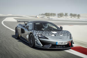 McLaren 620R Mittelmotor Sportwagen Sondermodell Racing