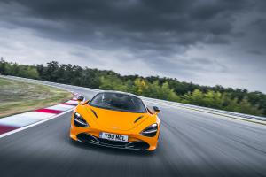 McLaren 720S Track Pack Mittelmotor-Sportwagen