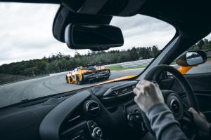 McLaren 720S Track Pack Mittelmotor-Sportwagen
