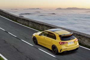 Mercedes-AMG A 35 Neuheit Pariser Autosalon Topmodell Kompaktsportler