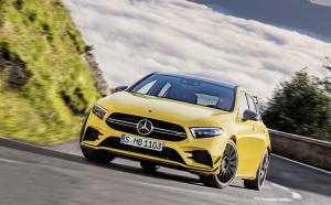 Mercedes-AMG A 35 Neuheit Pariser Autosalon Topmodell Kompaktsportler