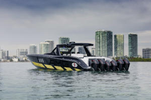 59' Tirranna AMG Edition High-Performance-Boot Speedboat Yacht
