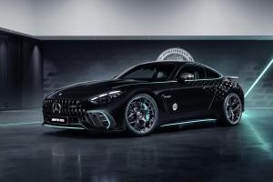 Mercedes-AMG GT 63 PRO 4MATIC+ Motorsport Collectors Edition Spoftwagen Coupé Biturbo-Achtzylinder limitiertes Sondermodell Petronas F1 Team