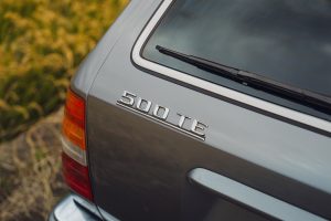 Mercedes-Benz 500 TE Baureihe 126 Tuning Kombi-Umbau Karosserie Fahrwerk Felgen Bremseanlage Innenausstattung Japan