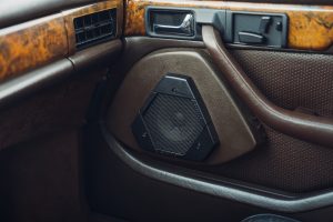 Mercedes-Benz 500 TE Baureihe 126 Tuning Kombi-Umbau Karosserie Fahrwerk Felgen Bremseanlage Innenausstattung Japan