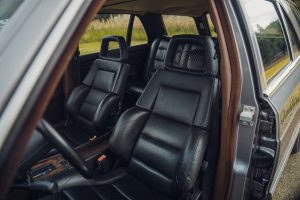 Mercedes-Benz 500 TE Baureihe 126 Tuning Kombi-Umbau Karosserie Fahrwerk Felgen Bremseanlage Innenausstattung Japan