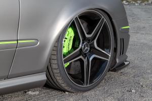 Mercedes-Benz E 63 AMG T-Modell S211 Tuning Felgen Carbon-Karosserieteile Leistungssteigerung Tieferlegung