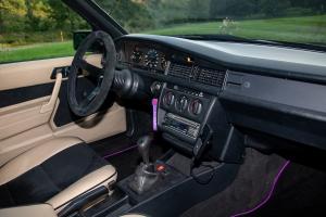 Mercedes-Benz W201 190 E Tuning Evo-Style Bodykit Felgen Luftfahrwerk Tieferlegung Innenraum-Veredelung