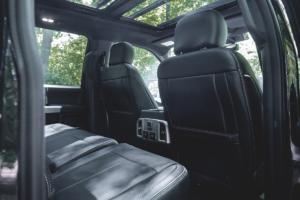 Mil-Spec Ford F-150 Kompressor-V8 Leistungssteigerung Karosseriekit Fahrwerk Innenraum Veredlung